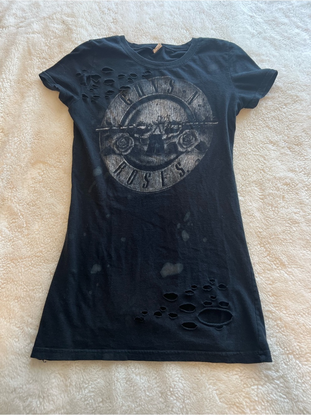 Guns N' Roses Distressed Graphic Tee